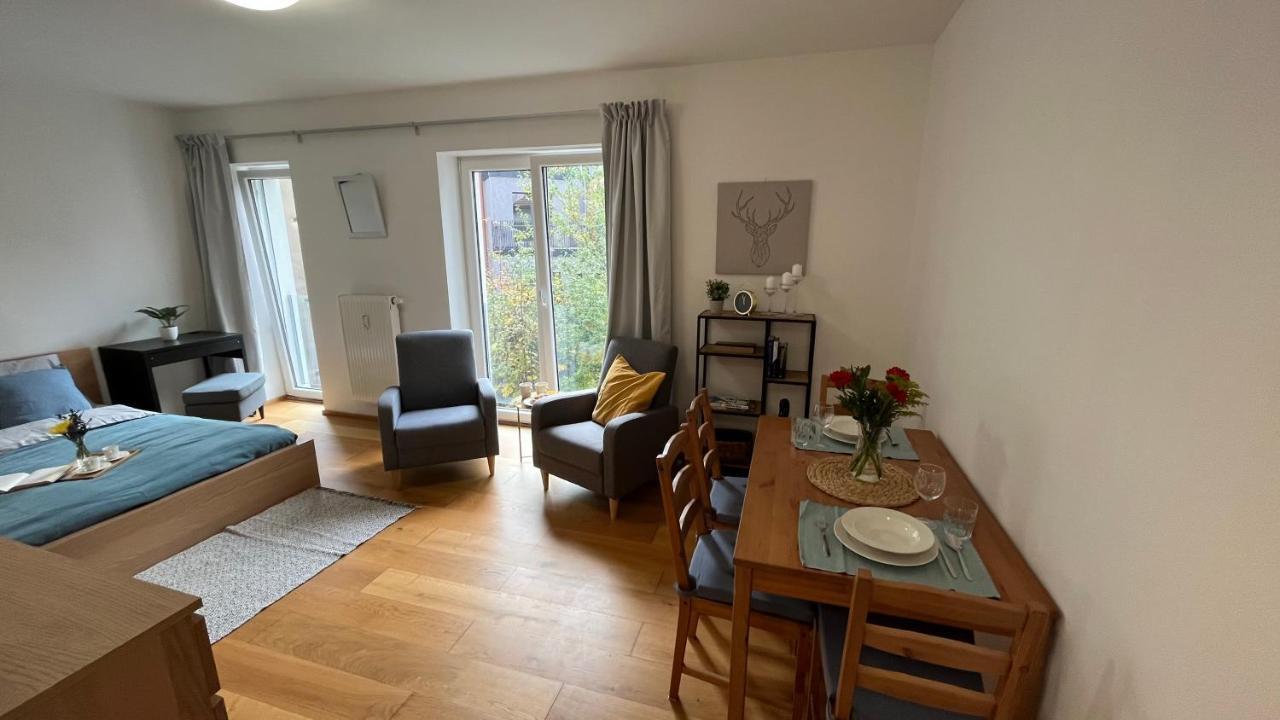 The Apartment Close To The City Center And O2 Arena 布拉格 外观 照片
