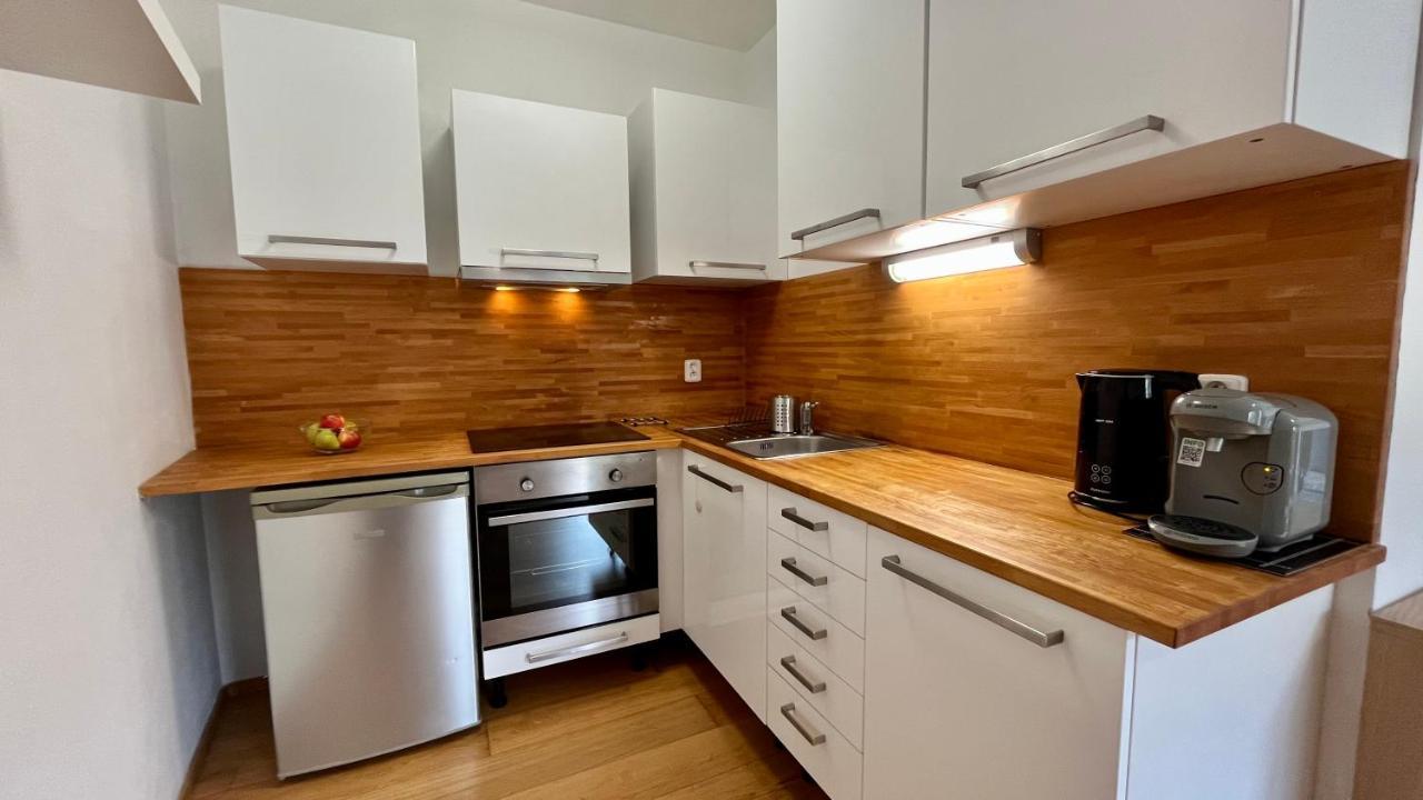 The Apartment Close To The City Center And O2 Arena 布拉格 外观 照片